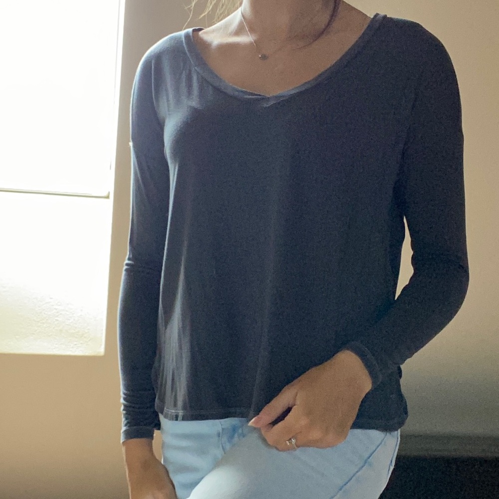 AE Tee - Picture 3 of 4